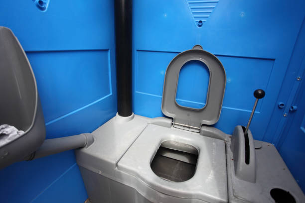 Best Portable restroom trailer rental  in Harvey, ND